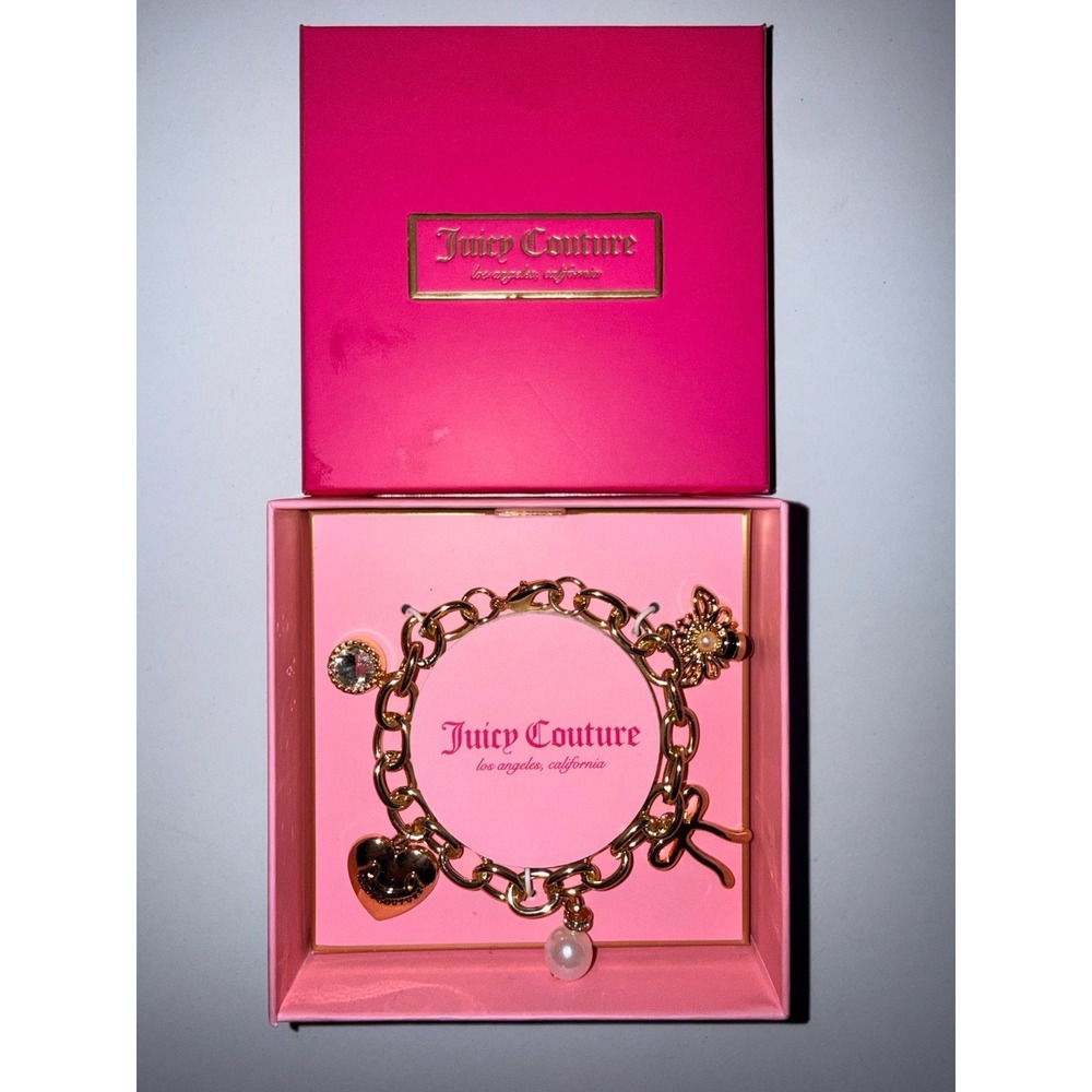 NIB Juicy Couture Goldtone Charm Bracelet Charms Logo Y2K Bow Heart Pearl